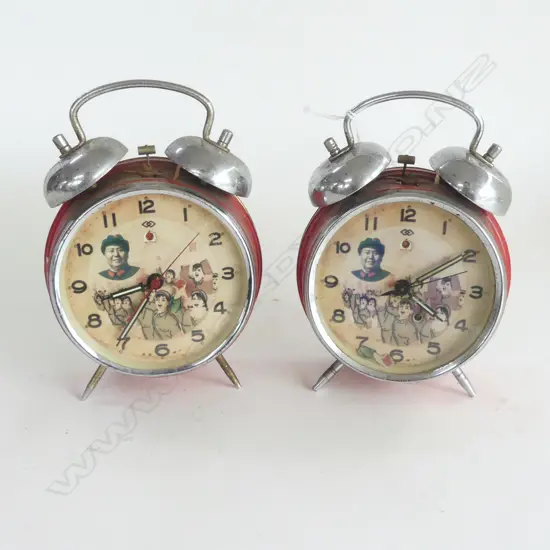 2 CHAIRMAN MAO ALARM CLOCKS H.165mm AF
