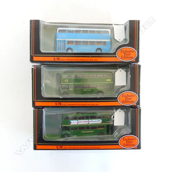 3 BOXED 'FIRST ED' LONDON TRANSPORT BUS MODELS, 2 GREEN, 1 BLUE