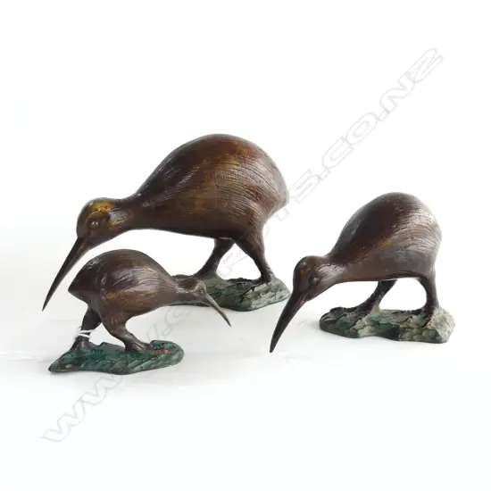 3 BRONZE KIWIS H.105mm