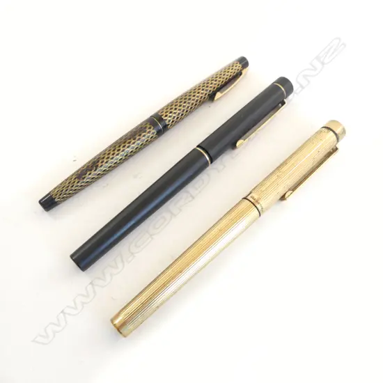 2 SHEAFER FOUNTAIN PENS & 1 OTHER ALL WITH 14CT GOLD NIBS