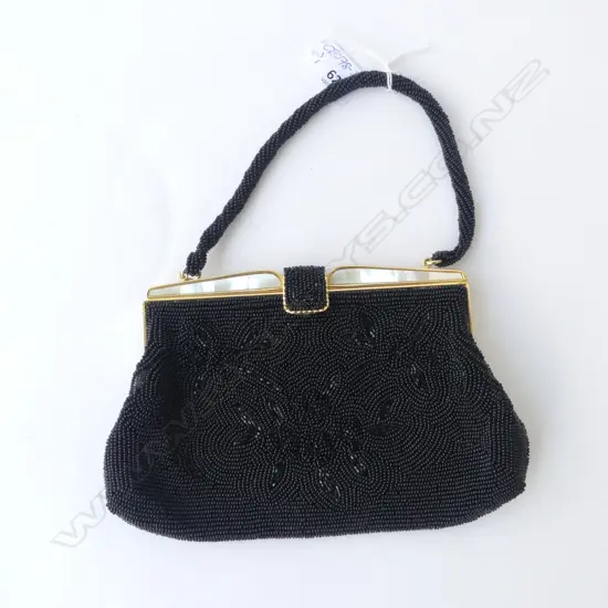 VINTAGE QUALITY BLACK BEADED EVENING PURSE MOP inlaid gilded frame