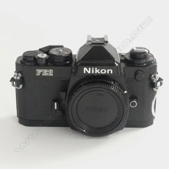 NIKON FE2 BODY