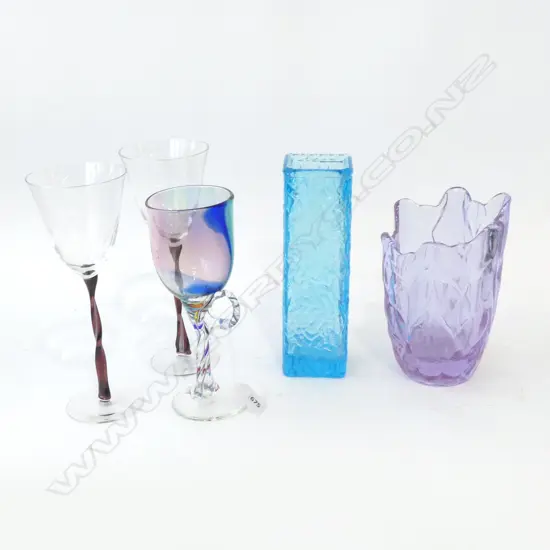 2 ART GLASS VASES + 3 DESIGNER STEM GLASSES INCL. PR SALVIATI