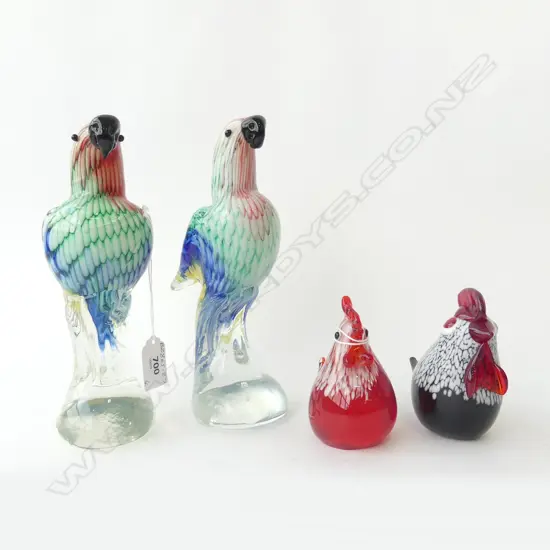 4 ART GLASS BIRDS INCL PARROTS + ROOSTERS H85-200mm