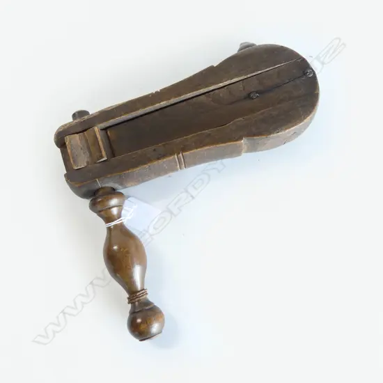  OLD WOODEN 'CLACKER' W.235mm