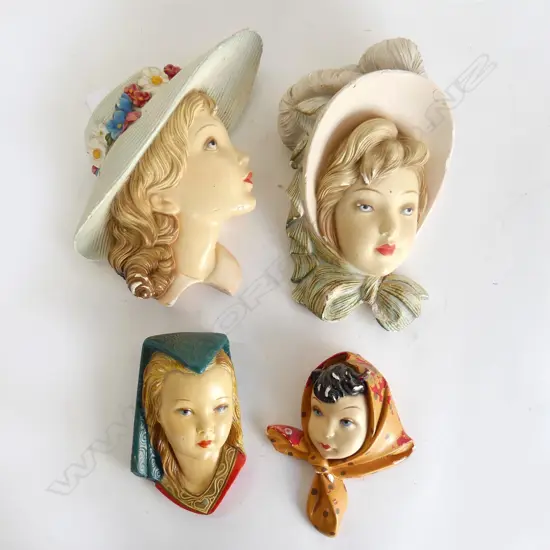 4 HEAD WALL PLAQUES; 3 MAGRI ITALY H.260mm, CHIPS