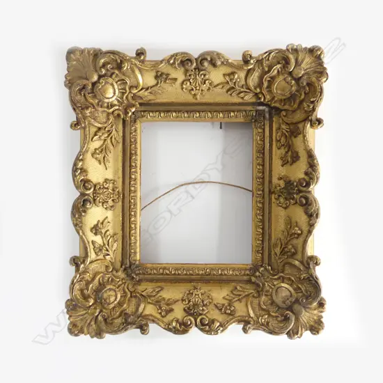 SMALL VICTORIAN FANCY GILT PICTURE FRAME. Internal 160 x 130mm. External 280 x 250mm