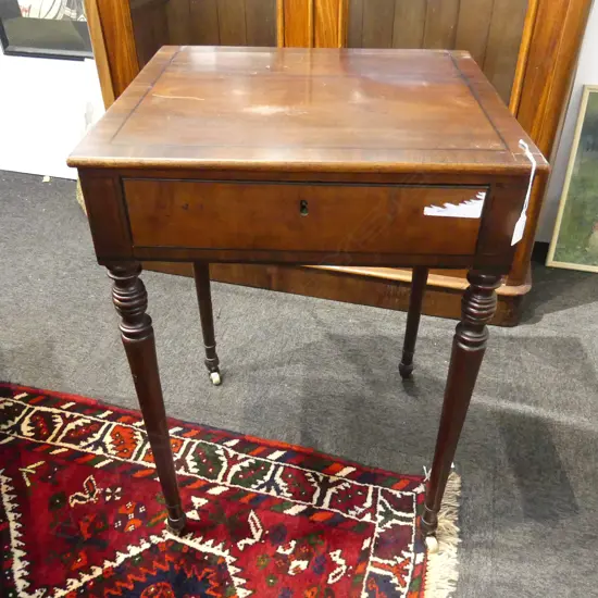 GEORGIAN MAHOGANY SIDE TABLE 525x470x760mm