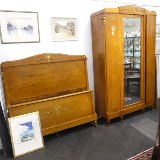 BEDFRAME 1 LEG REPAIRED w. BORER & WARDROBE 1330x425x2220mm (BORER IN FEET)