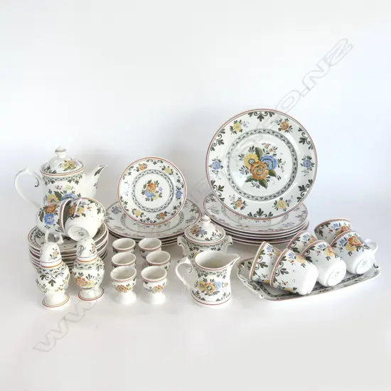 VILLEROY & BOCH PART DINNER & TEA SERVICE ALT AMSTERDAM PAT