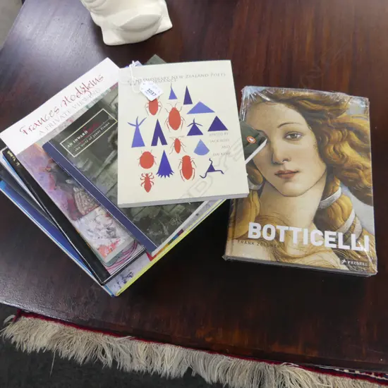 9 BOOKS; ART INTEREST; NZ POTTERY, BOTTICELLI ETC