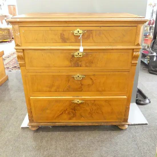 CHEST OF DRAWERS w. FAUX GRAIN FINISH 905x460x970mm