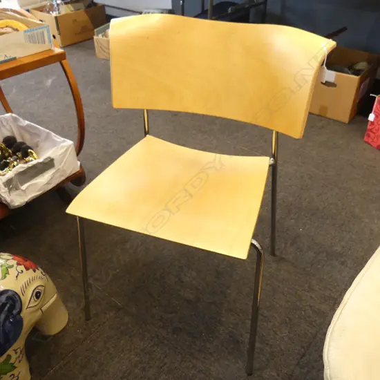 CONTEMPORARY BENT PLY CHAIR