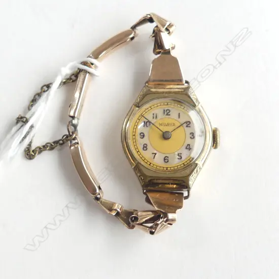 ANTIQUE WRIST WATCH w. 9CT STRAP