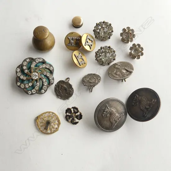 ASST. COSTUME JEWELLERY, BUTTONS, 15CT STUD 1.1gms