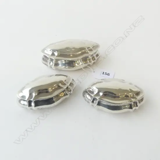 3 VICTORIAN SILVER TRINKET BOXES BIRMINGHAM 1898 141.6gms