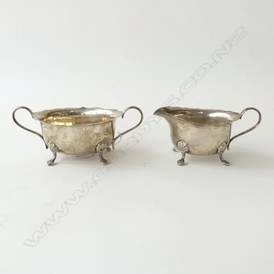 pr SILVER SUGAR & CREAM each on 4 pad feet 323gms