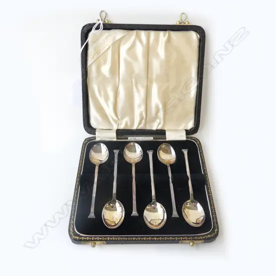 SET OF 6 STG SILVER TEASPOONS, 60gms, CASED