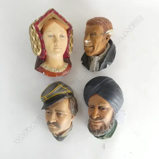4 BOSSENS WALL MASKS H140MM