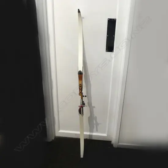 ARCHERY BOW 'BULLSEYE INTERNATURE' NO STRING L.1510mm