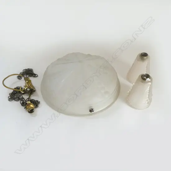 VINTAGE FRENCH OPAQUE GLASS PLAFONNIER LIGHT SHADE 350mm dia + PR LIGHT SHADES H.130mm