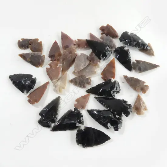OBSIDIAN & FLINT ARROWHEADS, ARIZONA USA L.30mm