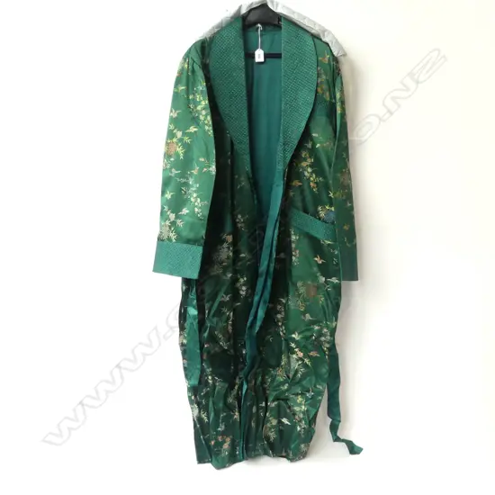 ORIENTAL GREEN DRESSING ROBE