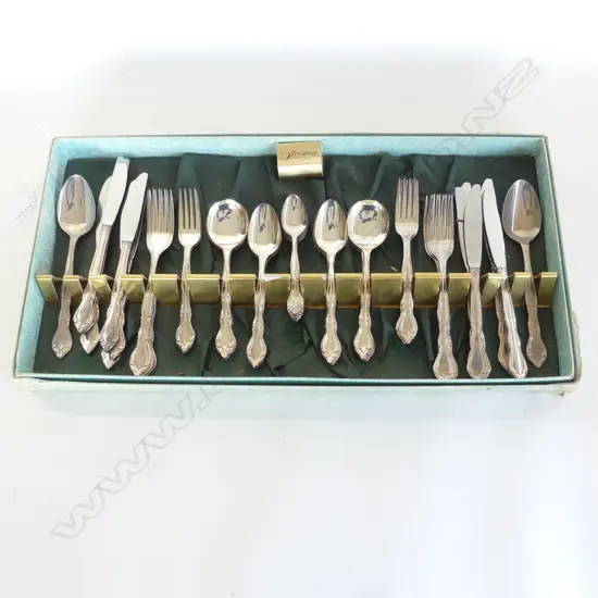 EP 'NORMANDIE' CUTLERY SET, BOXED