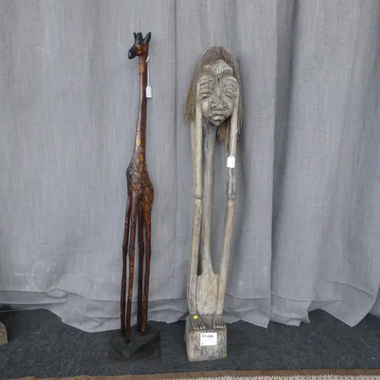 TALL INDONESION FIGURAL CARVING H1030 & CARVED WOOD GIRAFFE H1050MM