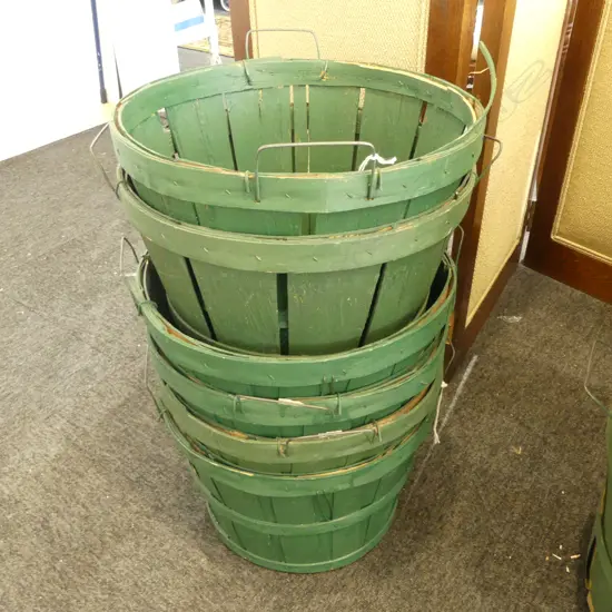 6 GREEN PAINTED BUCKETS (2 H.330 +4 H.250) 370mm dia