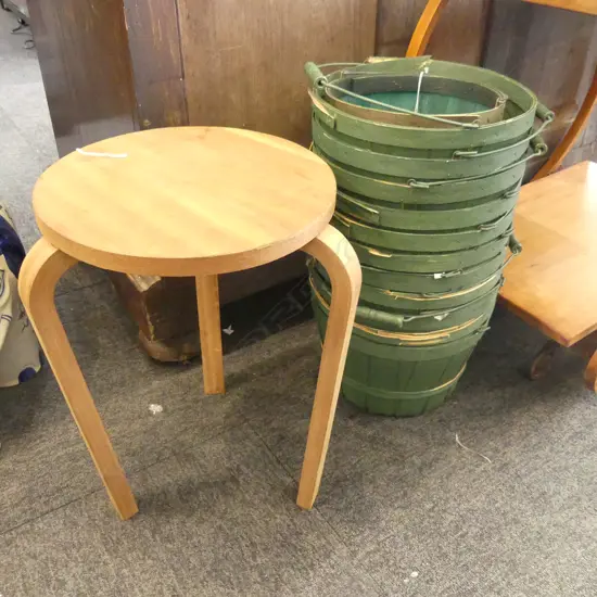 12 GREEN PAINTED BUCKETS H.180mm, 280mm dia + 3 LEGGED STOOL H.450mm