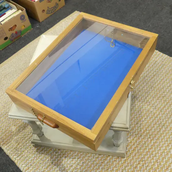 LG WOODEN GLAZED DISPLAY CASE 700x495x120mm