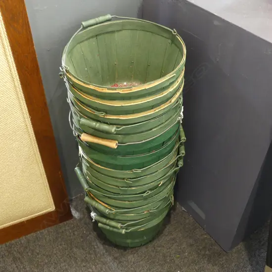 16 GREEN PAINTED BUCKETS 280mm dia