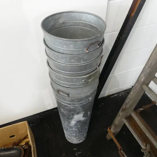 6 GALVANISED METAL BUCKETS H.600mm
