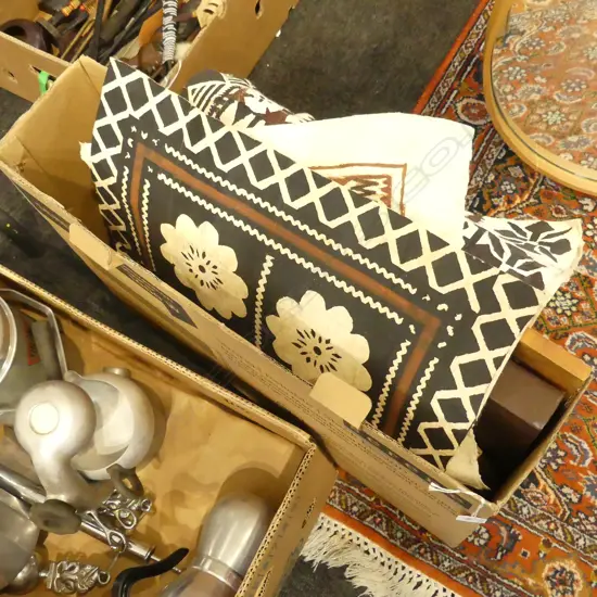 SMALL COLLECTION FRAMED & UNFRAMED TAPA CLOTH MATS TRAYS ETC