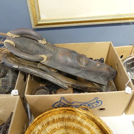 COLLECTION OF 10 AFRICAN & ETHNIC WOOD & STONE ART PCS