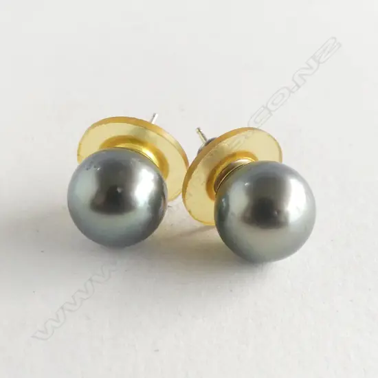 PR BLACK PEARL EARRINGS with 14CT STEMS
