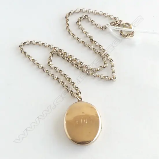 9CT GOLD LOCKET ON 9CT GOLD CHAIN 12.6gms
