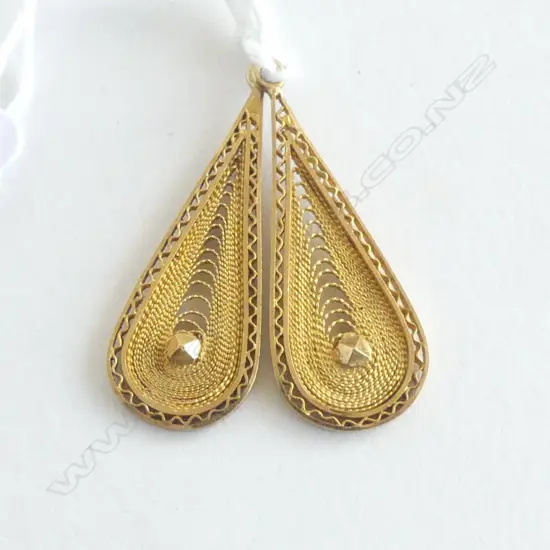 PR 18CT+ YELLOW GOLD FILIGREE EARRINGS no hooks 5gms