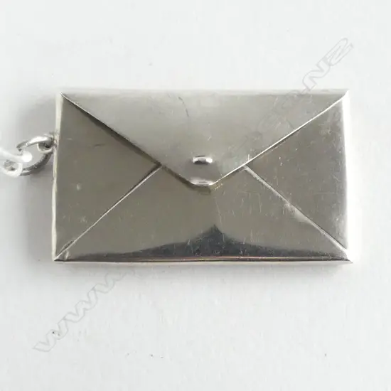 SILVER STAMP HOLDER - ENVELOPE FORM (does not close)