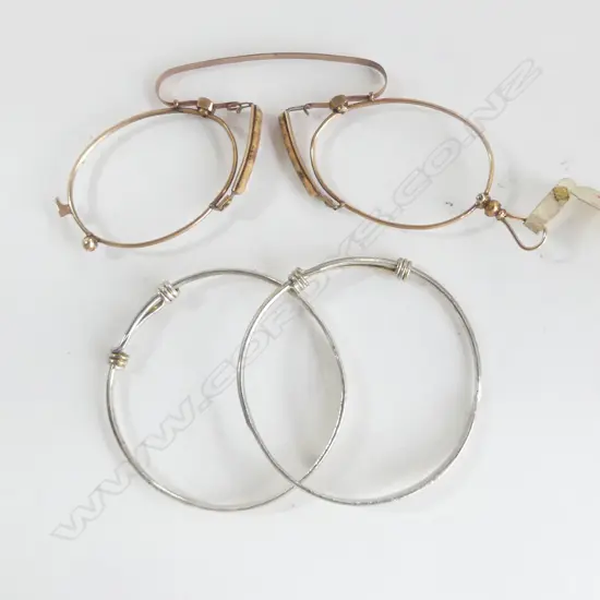 EARLY 20thC GOLD PLATE PINC NEZ glasses + 2 SILVER CHILDRENS BANGLES