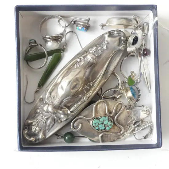   STG SILVER JEWELLERY INCL RINGS SINGLE EARRINGS PENDANT + POUNAMU ETC;
