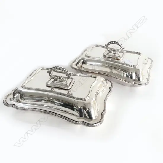 PR QUALITY HEAVY SILVER PLATE LIDDED ENTREE DISHES bead rims detachable handles Winged armorial engraved