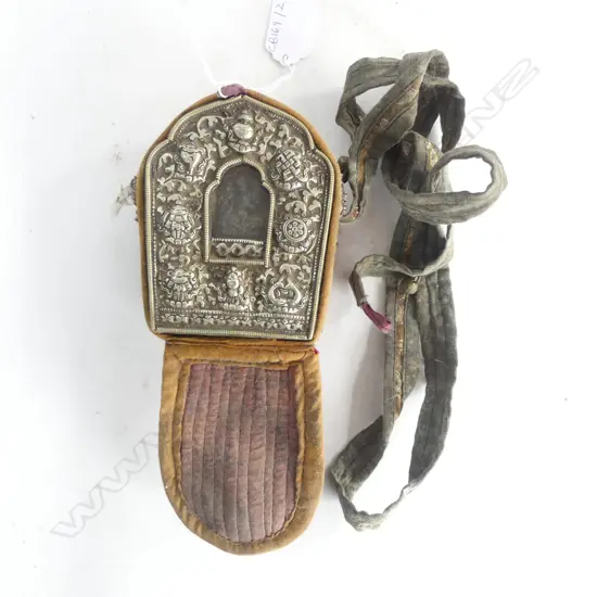 TIBETAN GAU (PORTABLE BUDDHIST SHRINE)