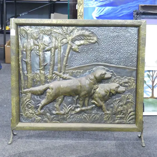 FIRE SCREEN w. DOG DESIGN W.750mm