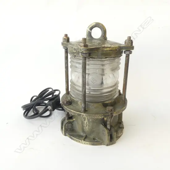 HEAVY BRASS SHIPS LAMP H.240mm