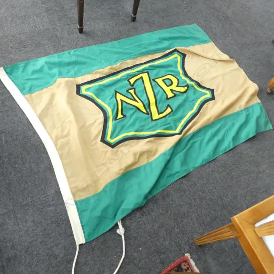 'NZR' LINEN FLAG 1000x1350mm