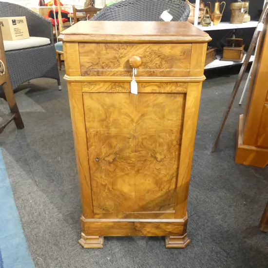 WOODEN BEDSIDE CABINET 390x315x750mm