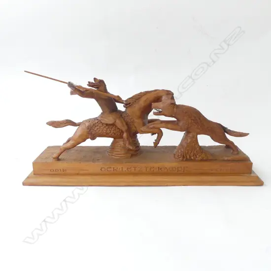 LG KAURI SCULPTURE, NORSE THEMED OF GIANT MYTHOLOGICAL WOLF SOME REPAIR & LOSS, 700 x 200 x 300mm