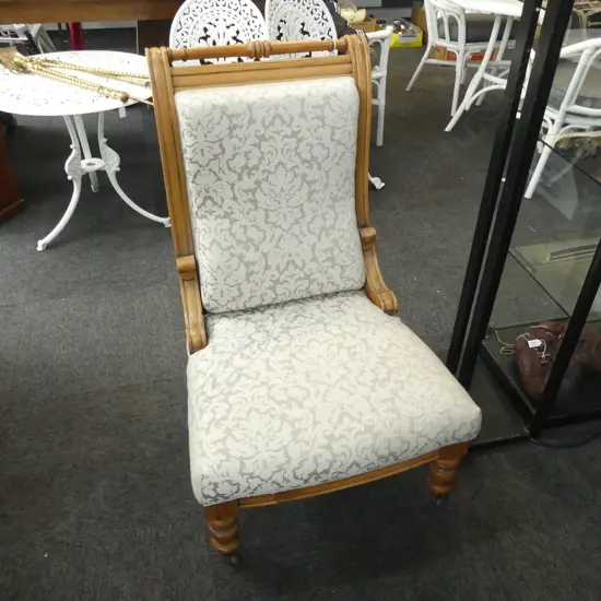 ** RTV **EARLY 20thC UPHOLSTERED CHAIR